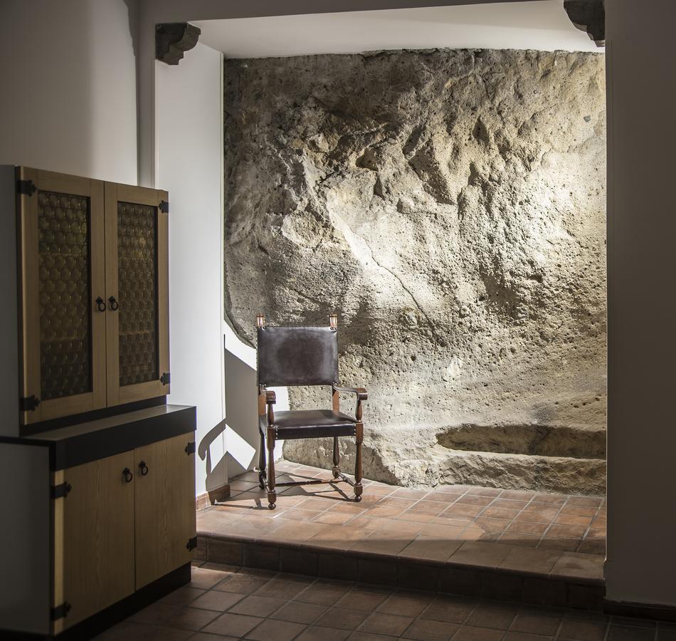 The Rock Apartment Наполи Екстериор снимка